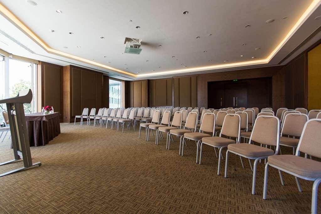 Kharkiv Palace Hotel Ngoại thất bức ảnh